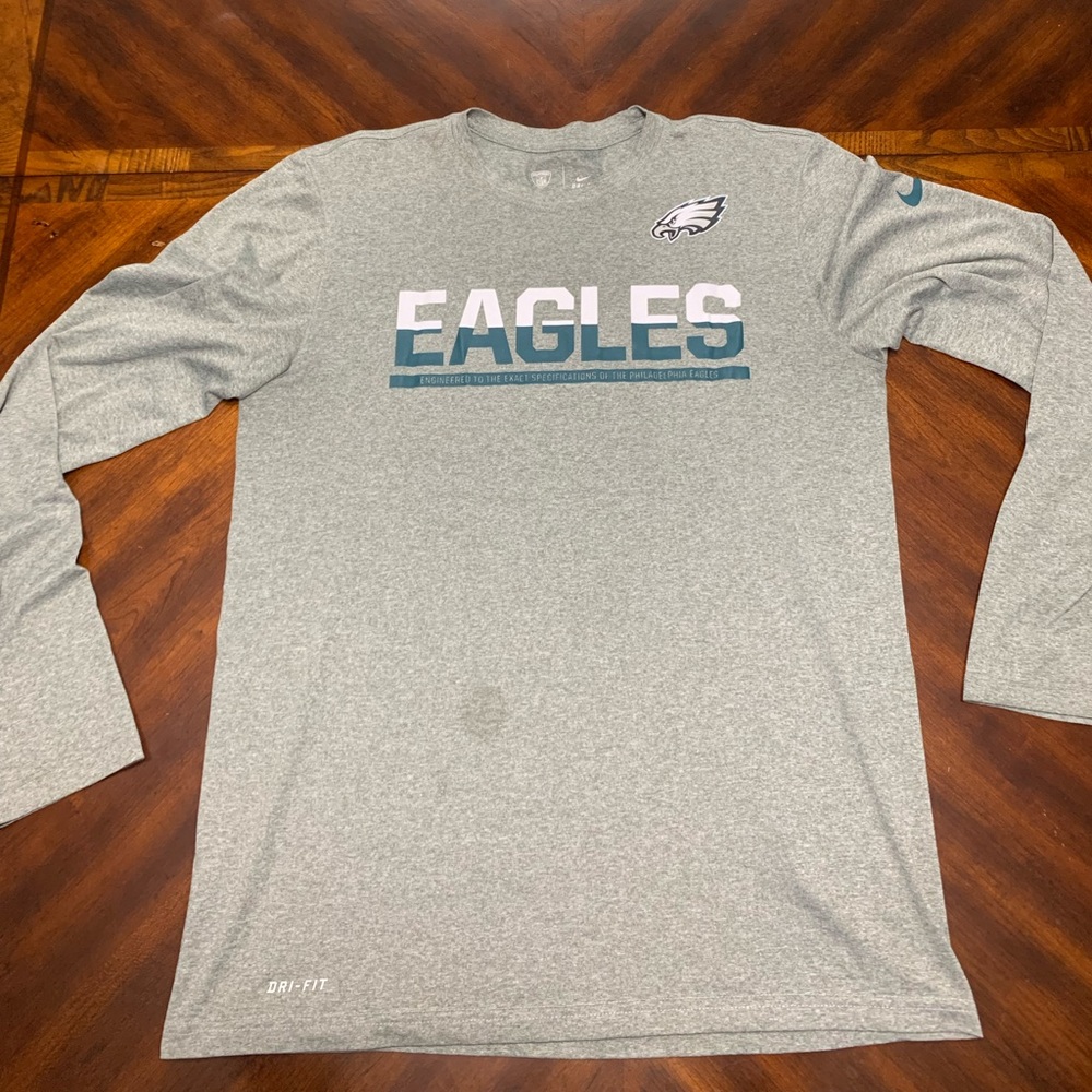 Philadelphia Eagles Longs Sleeve Nike Dri Fit Shirt